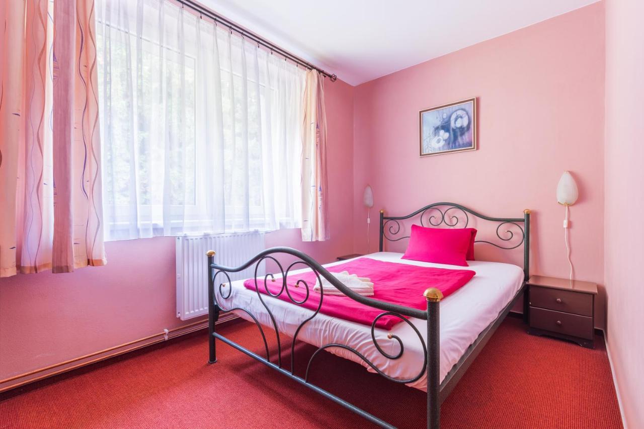 Hotel&Wellness Knizeci Rybnik Табор Екстер'єр фото